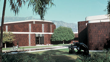 Clad in Heath: The Norton Simon Museum