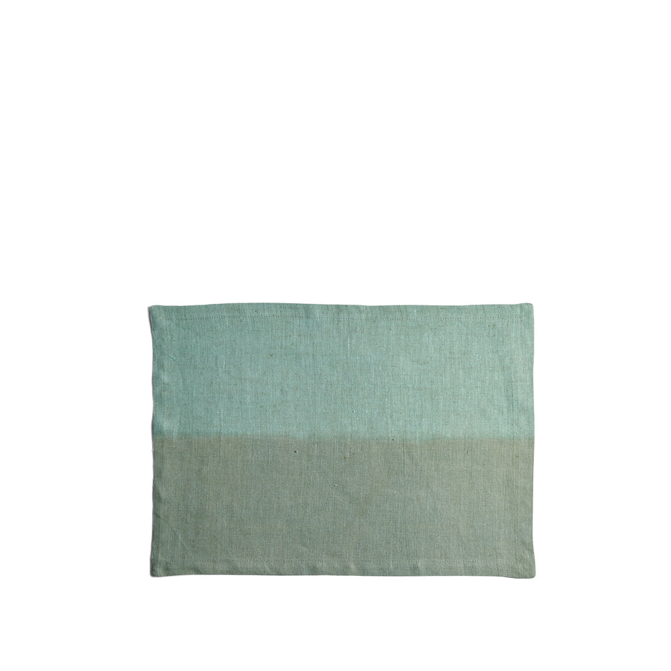 Placemat in Myrtle and Kitchen Image 1