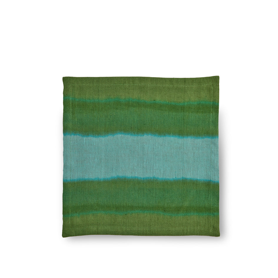 Placemat in Grass Image 1