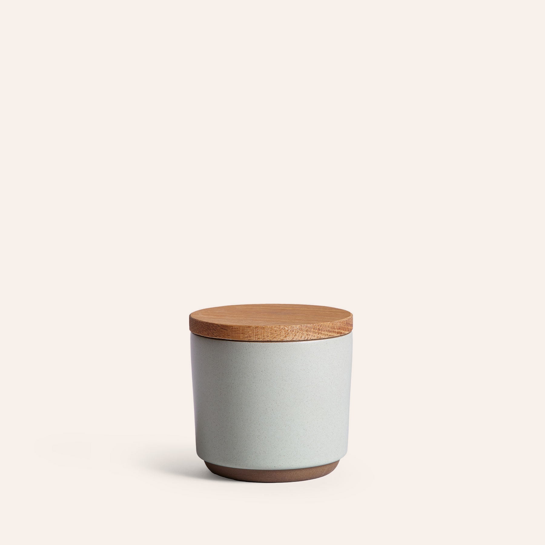 Container with Wooden Lid in Fennel