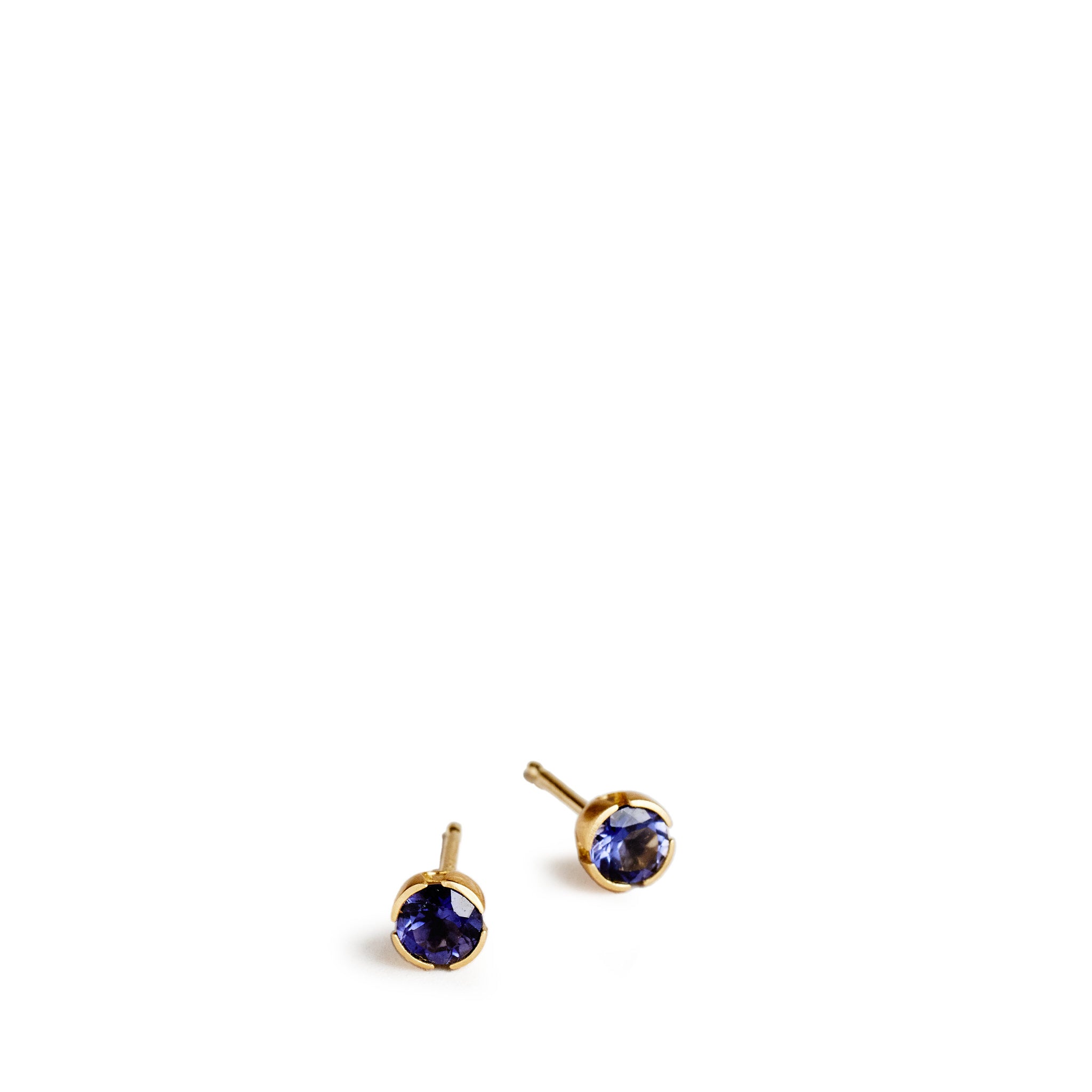 Iris Post Earrings Zoom Image 1
