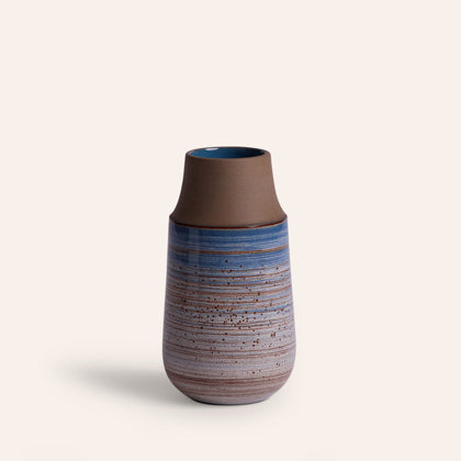 Neck Vase in Wire-Combed Opal Pacific / Buckwheat / Brick