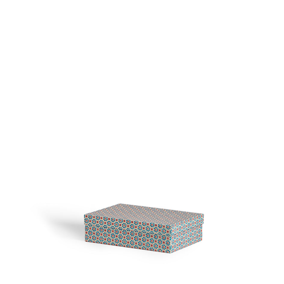 Box Sets in Blue Flowers Image 3