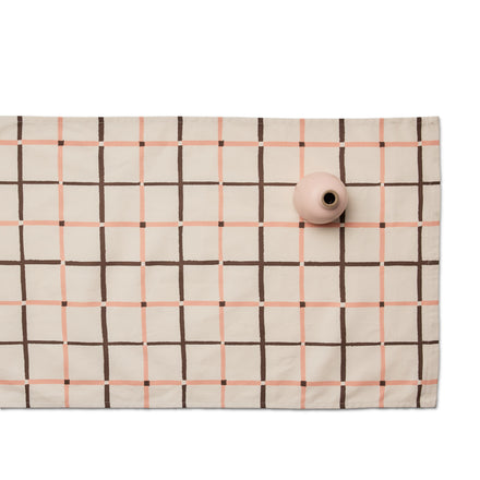 Picnic Runner in Smudge