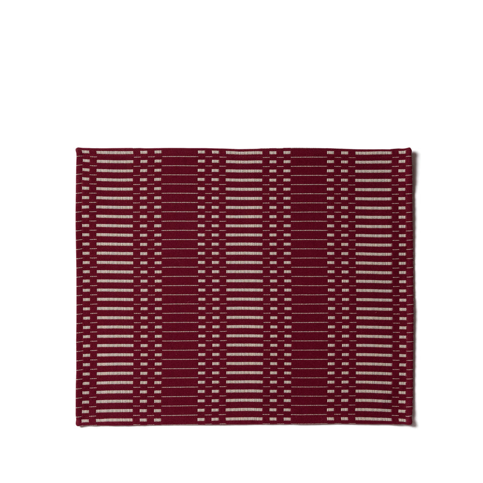 Helios Placemat in Bordeaux Image 1