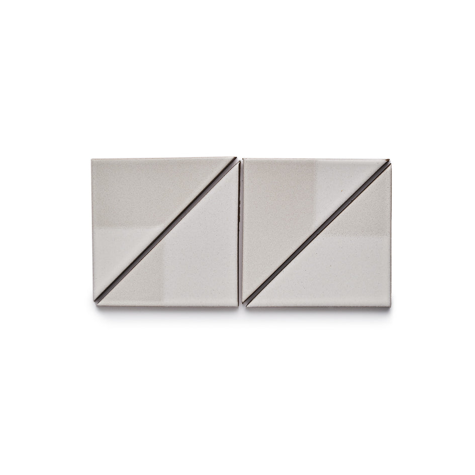 DG17 Sample in Mid-Century White Blend Triangles Image 1