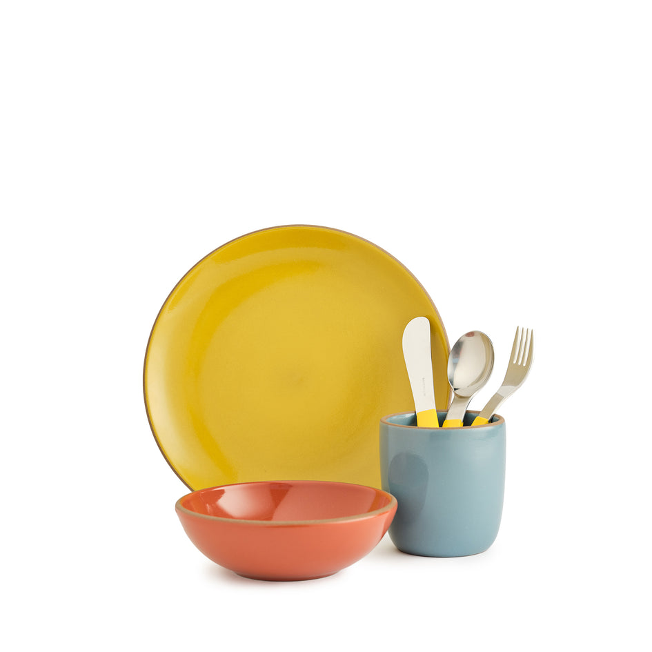 Heath Kids Dinnerware Set with Flatware Image 1