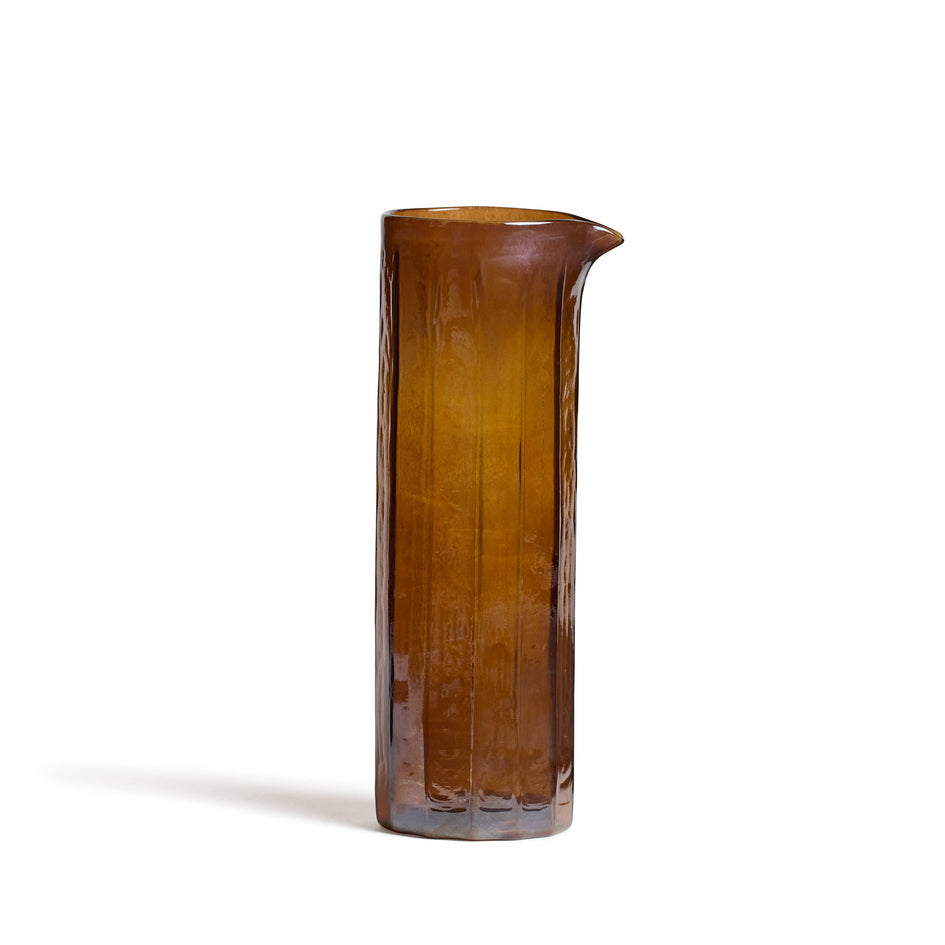 Pitcher in Taproot Image 1