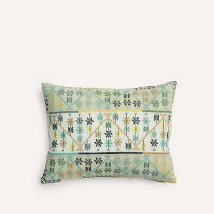 Imm Omar in Beige and Fern