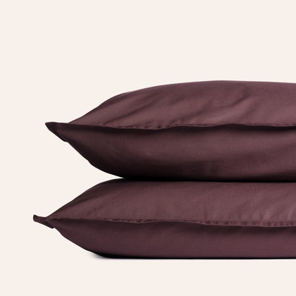 Percale Cotton Pillowcase in Plum Red (Set of 2)