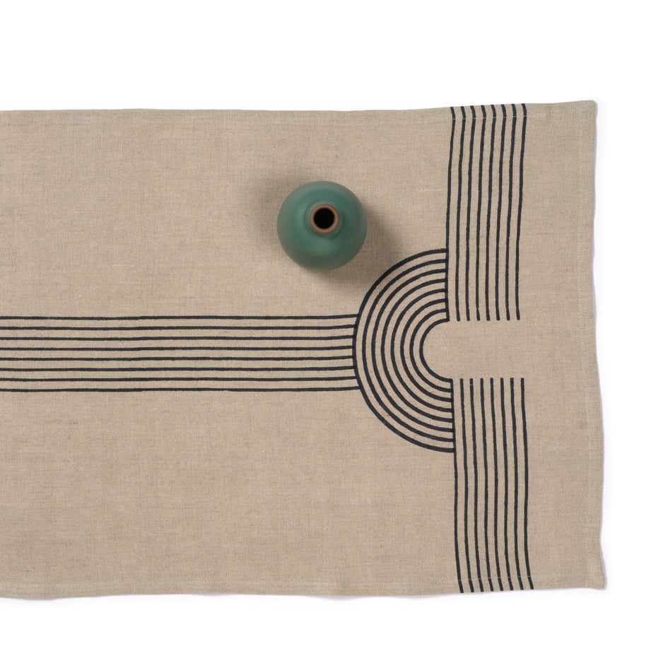 Hans Runner in Natural Image 1