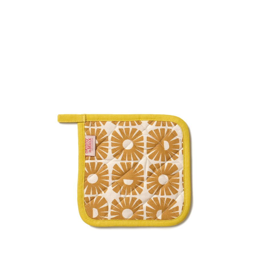 Sunshine Potholder in Turmeric Image 1