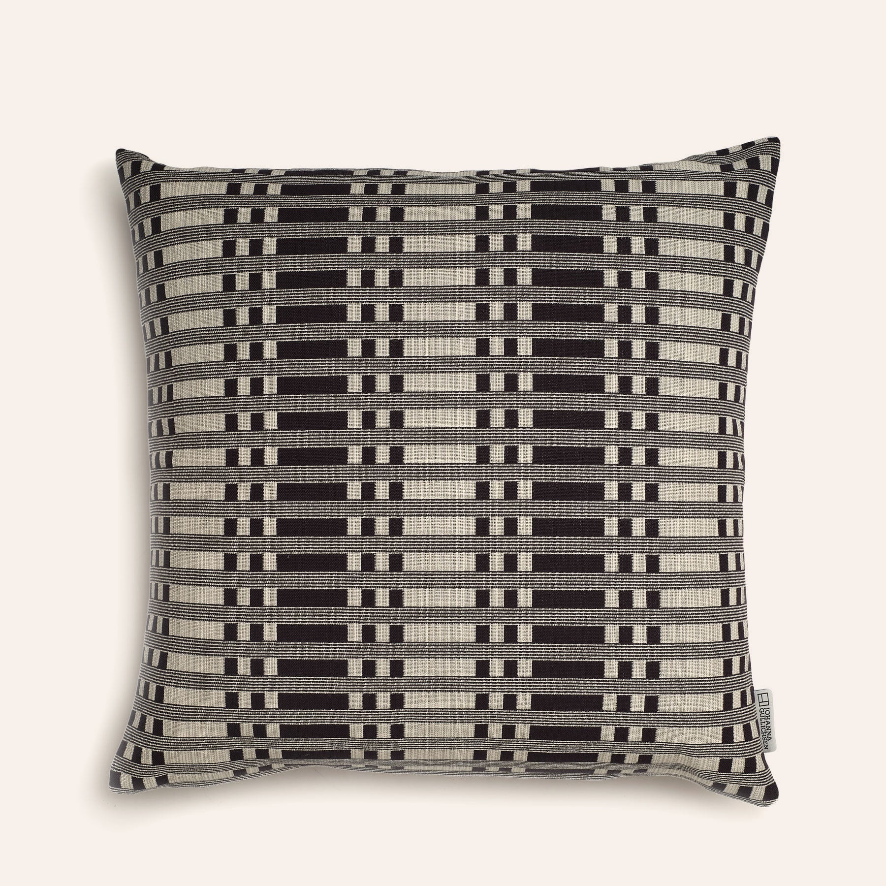 Tithonius Pillow in Black