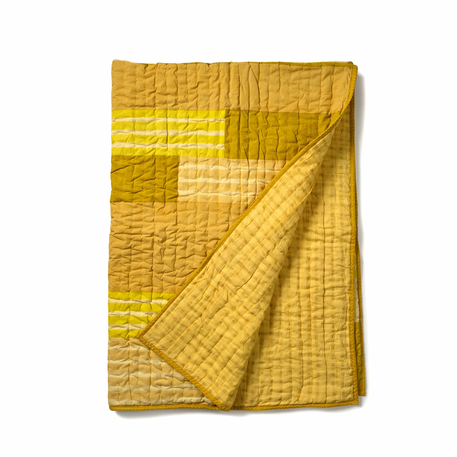 Benita Throw Zoom Image 1