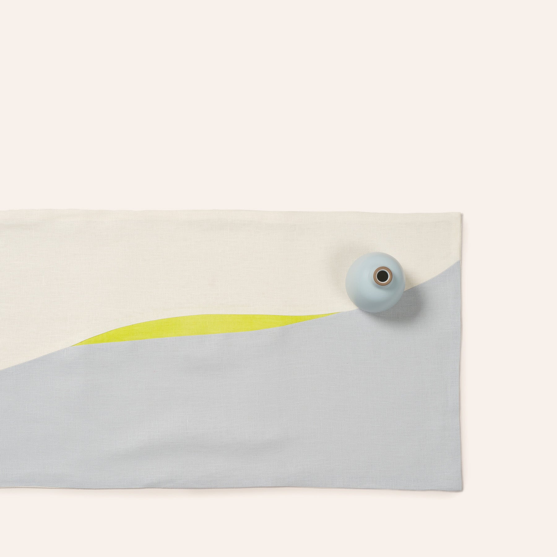 Curved Line Linen Runner
