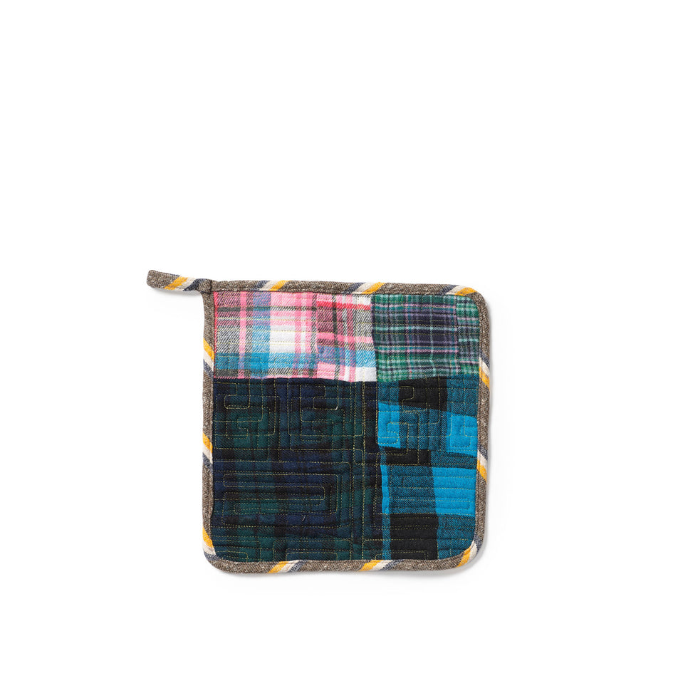 Patchwork Flannel Pot Holder Image 1