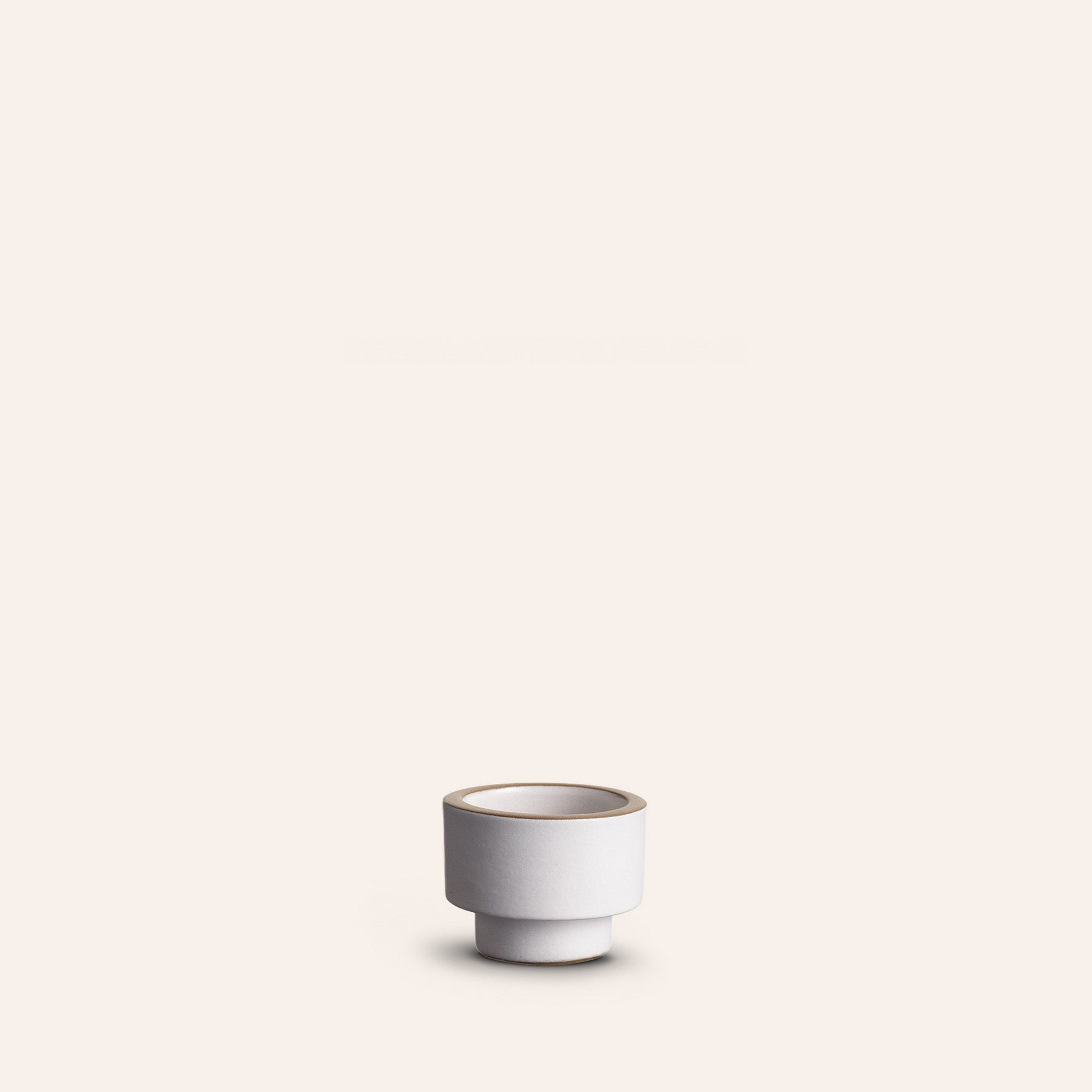 Candleholder in Opaque White