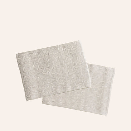 Linen Rutig Strandrag Placemats in White (Set of 2)