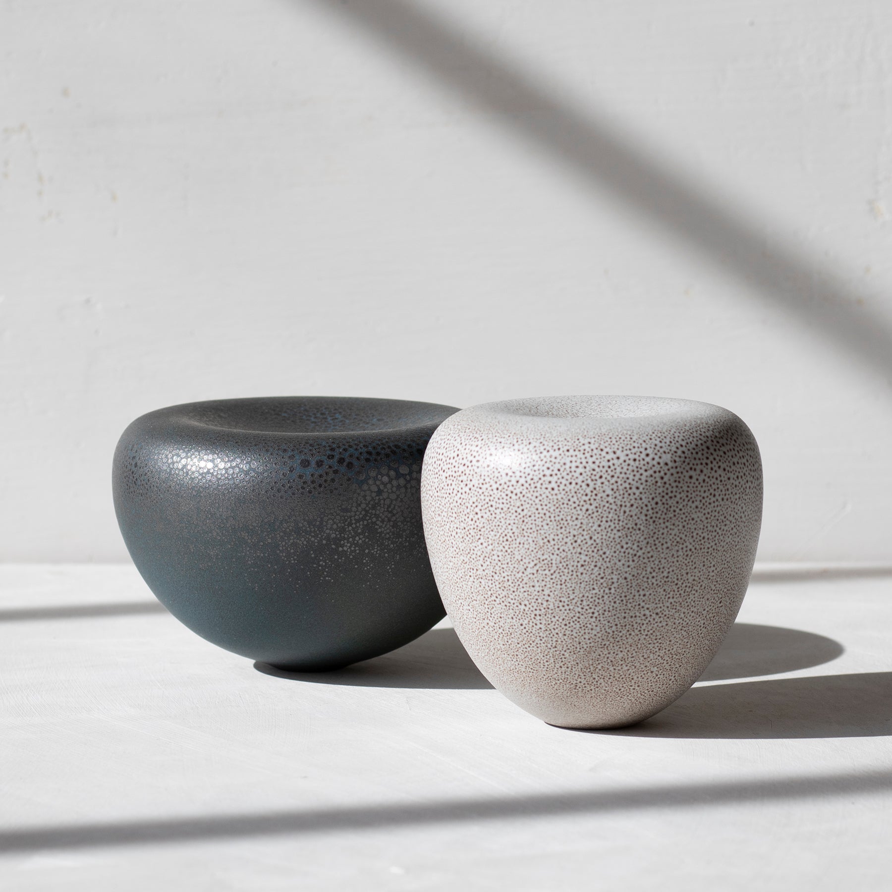 SOLD: Pair of Sounds 21 Zoom Image 1