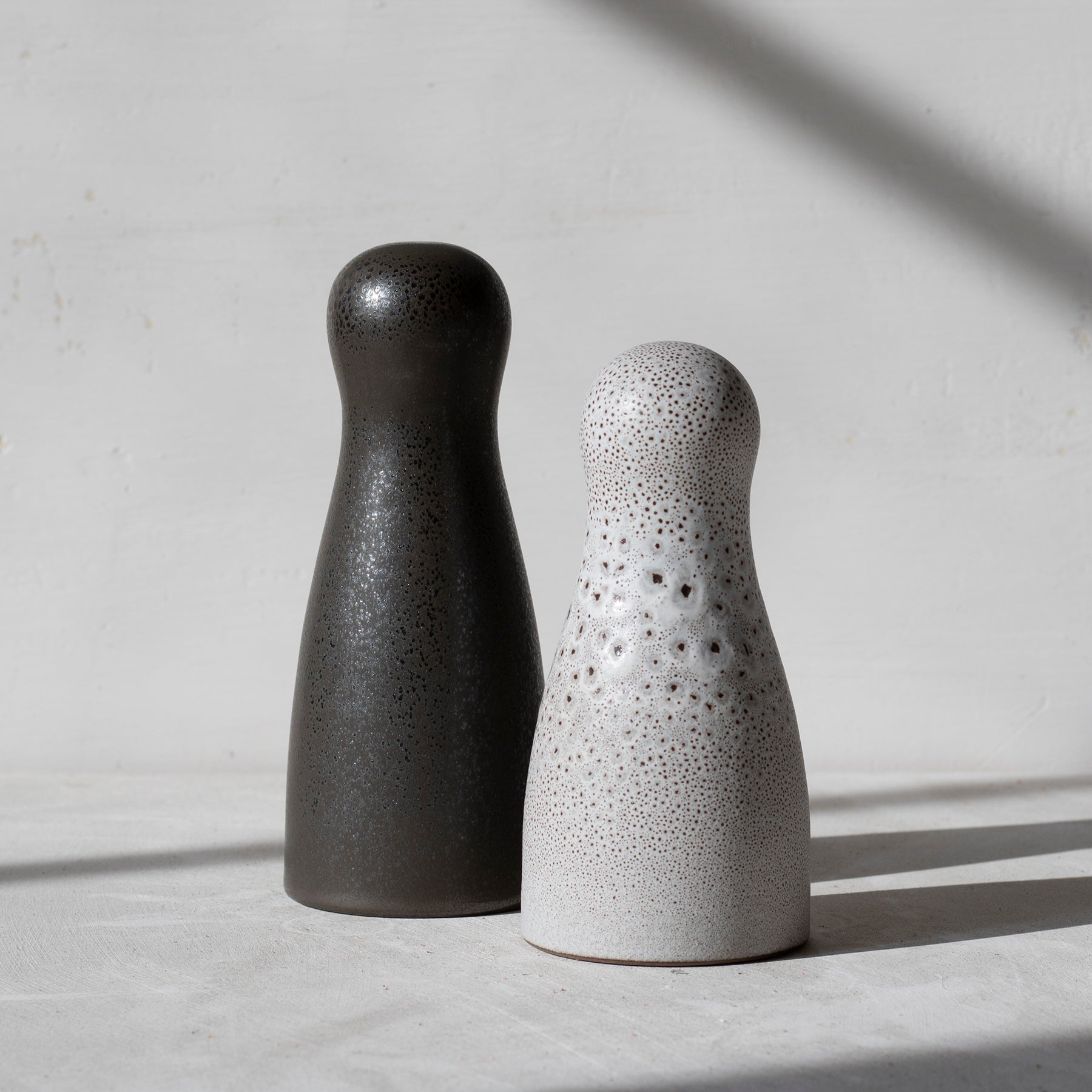 SOLD: Pair of Sounds 32 Zoom Image 1