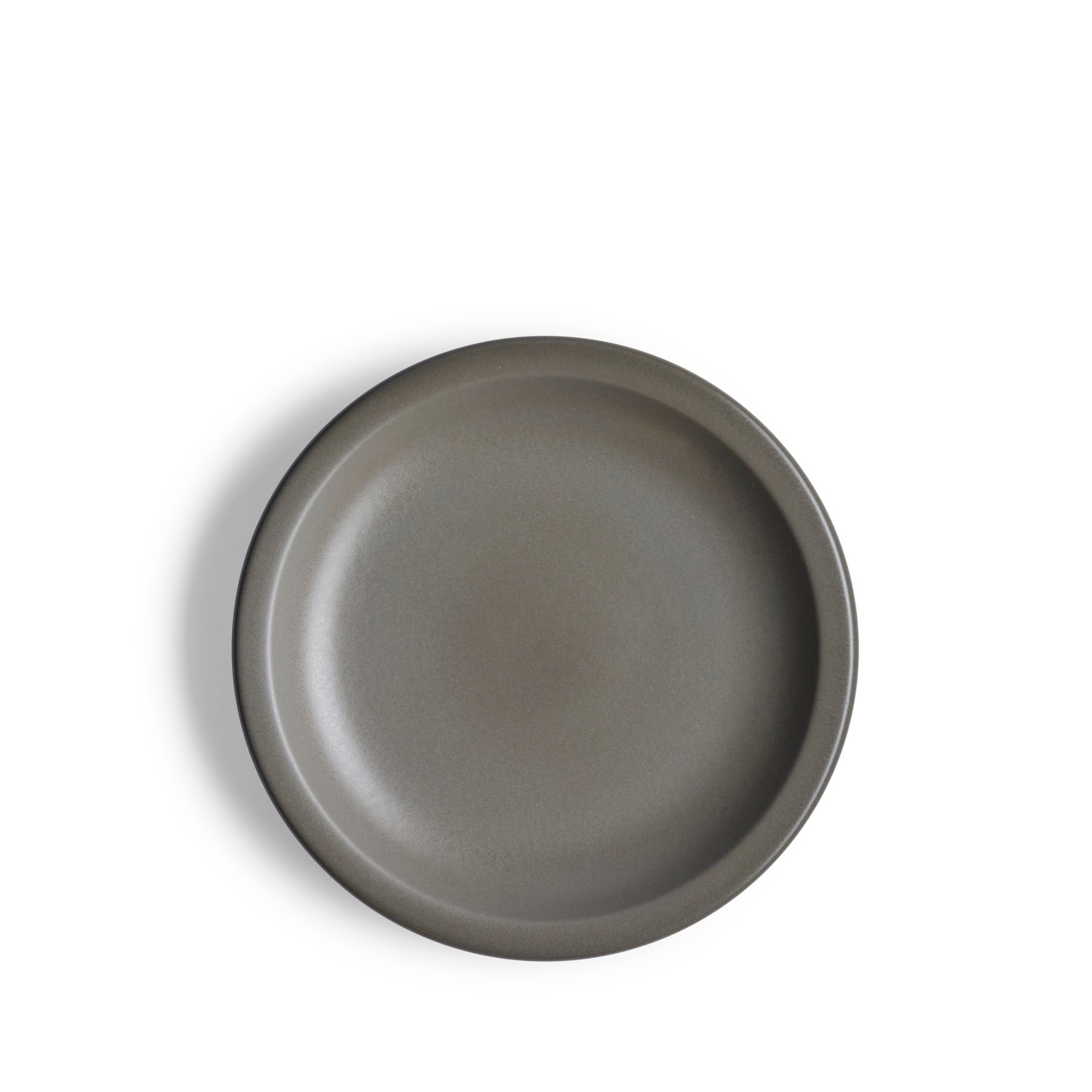 Salad Plate in Shade Zoom Image 1