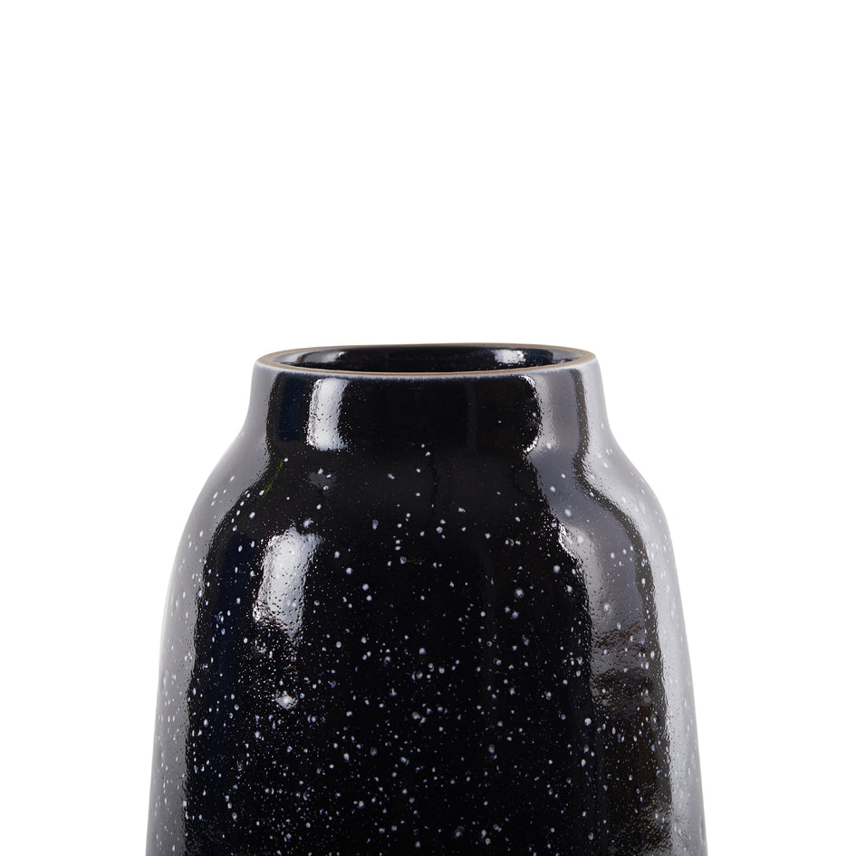 Wide Vase in Midnight and Opaque White Image 3