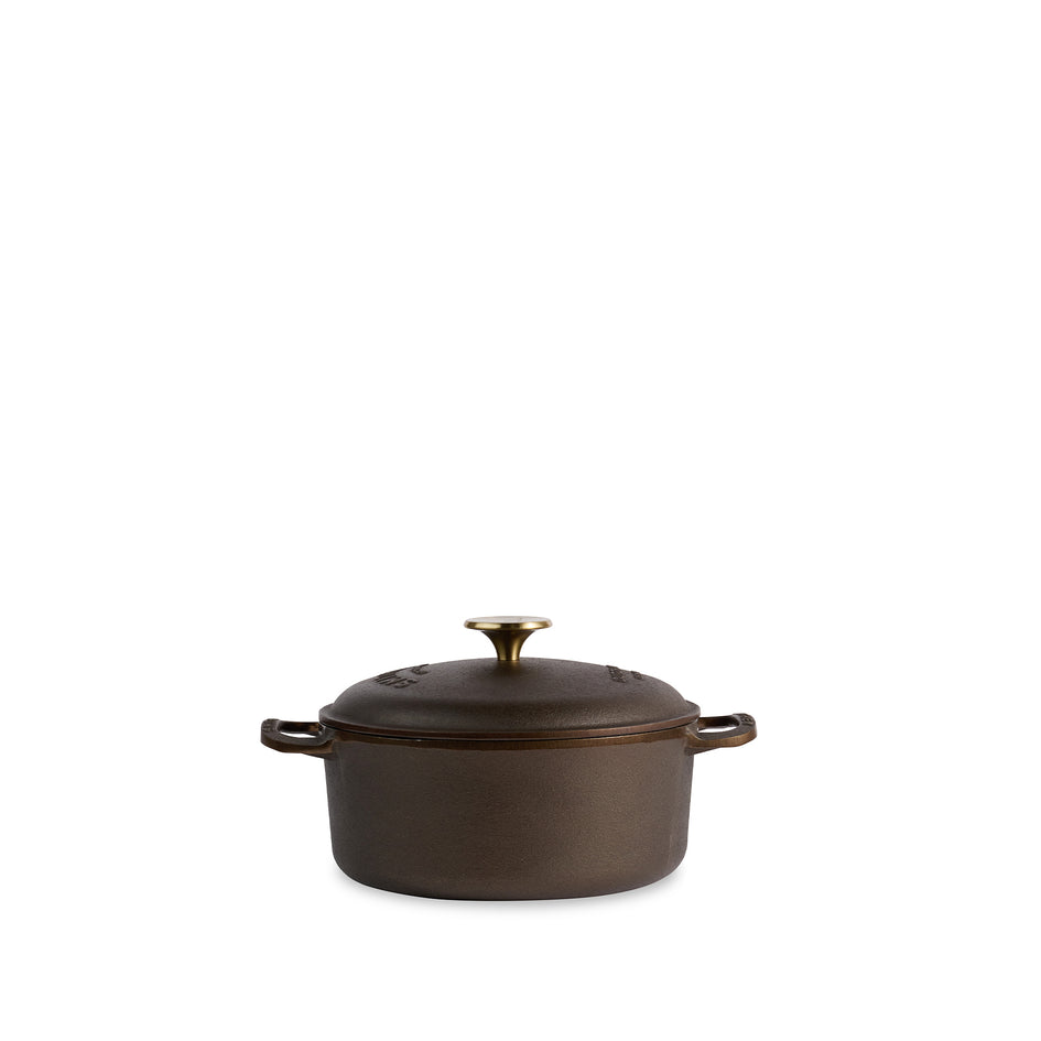 3.5 Qt Dutch Oven Image 1
