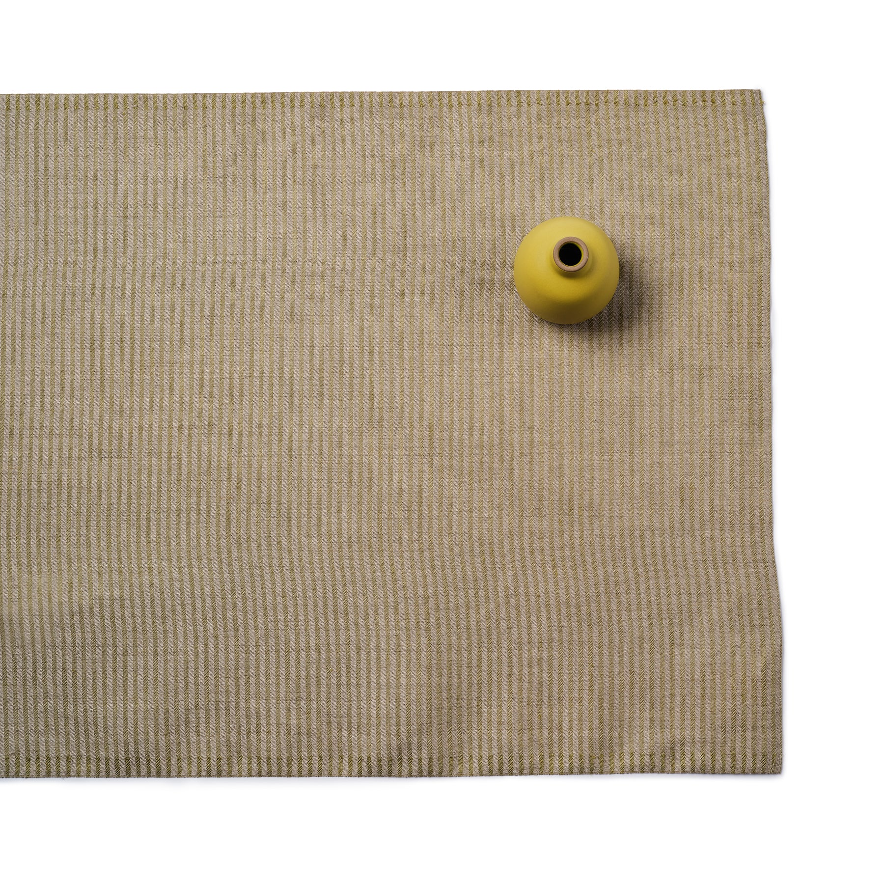 Vaga Runner in Olive/Unbleached Zoom Image 1