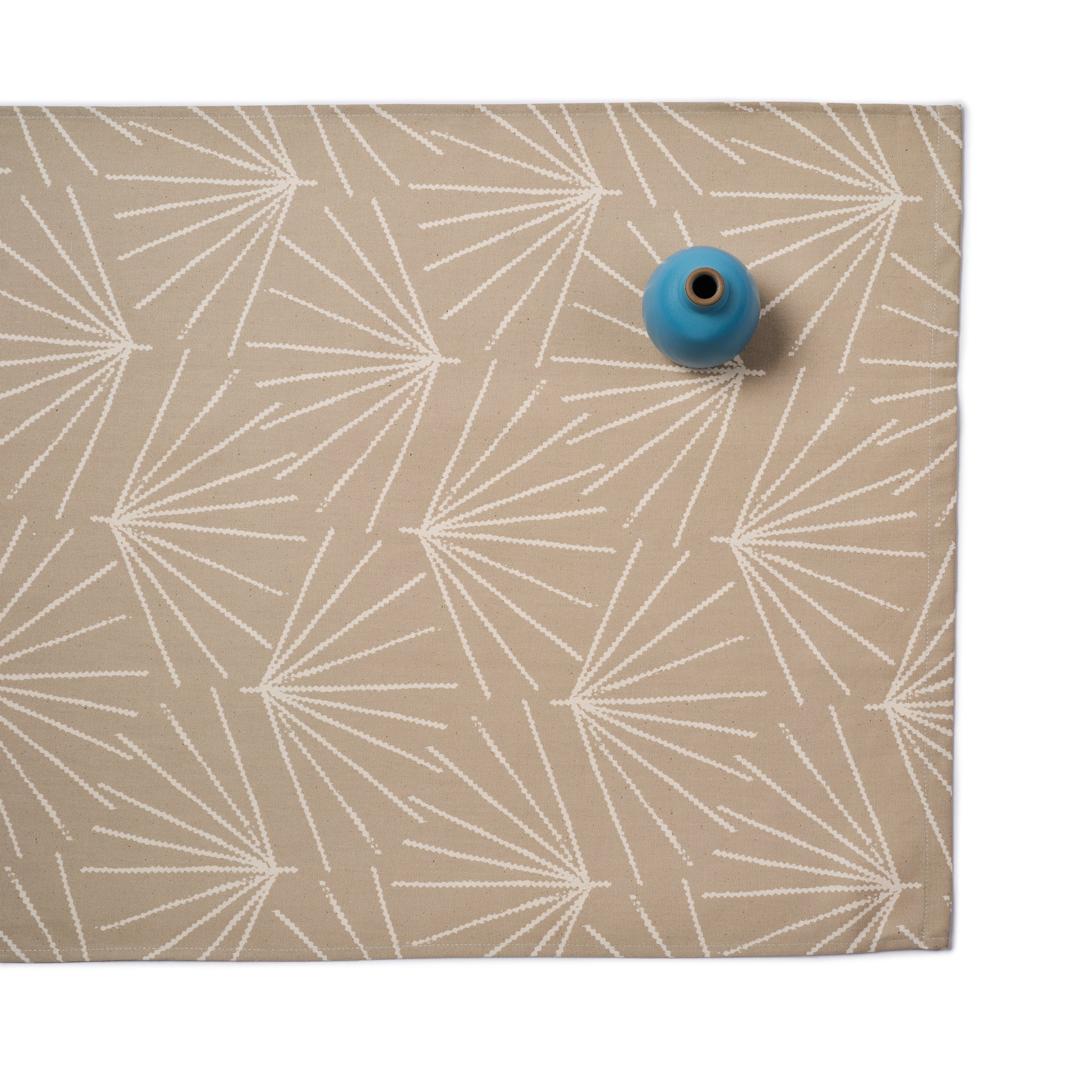 Palmetto Runner in Sand Zoom Image 1