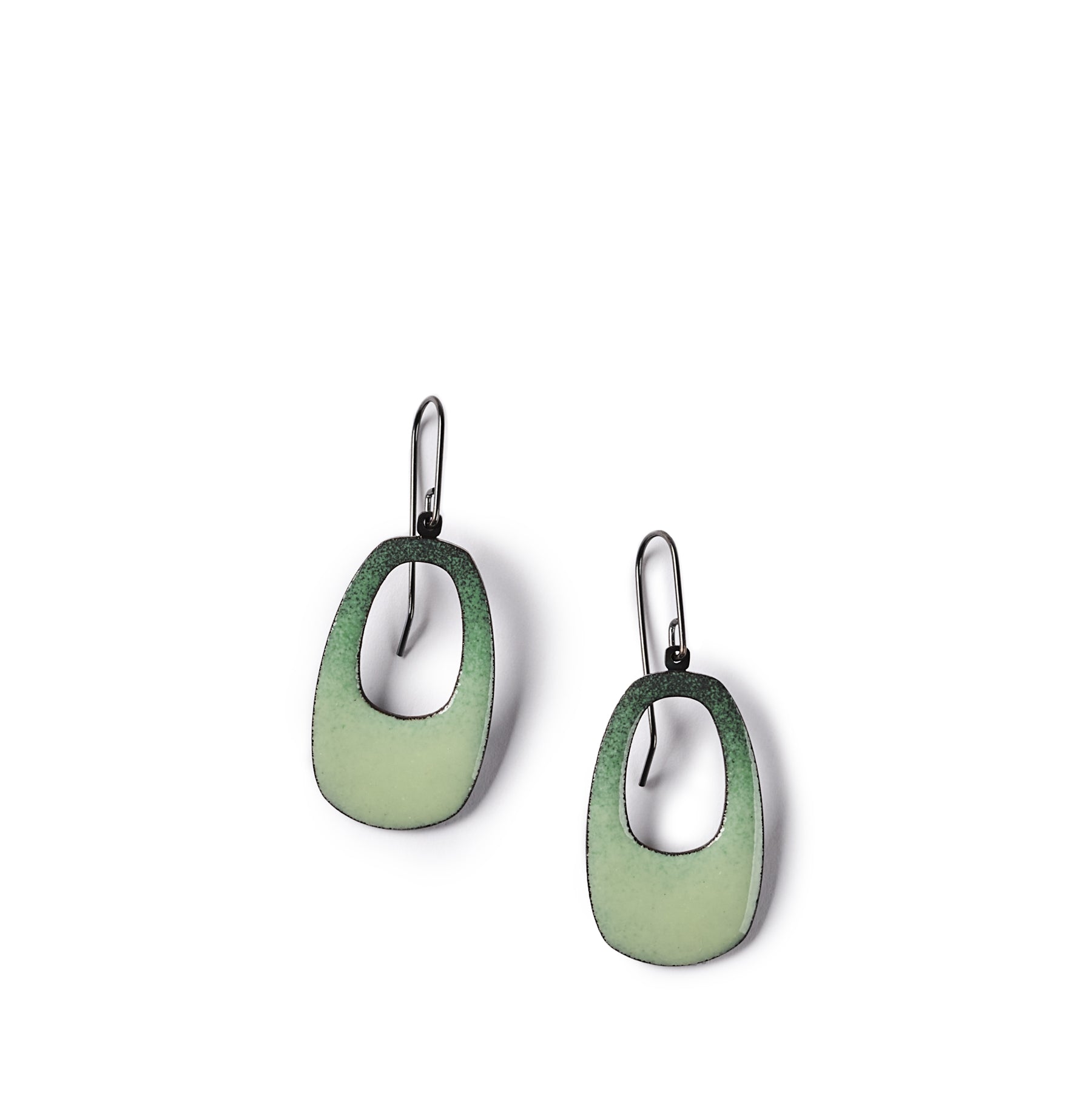 Laurel Earrings Zoom Image 1