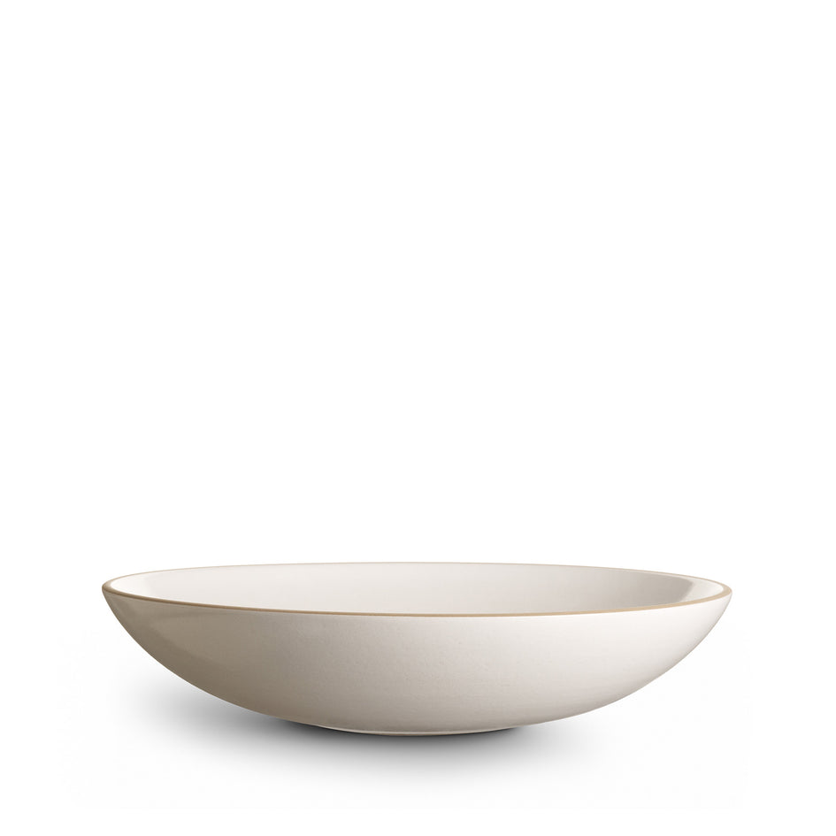 Shallow Salad Bowl Image 1